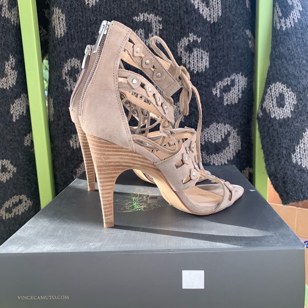 Vince Camuto: Suede Heels